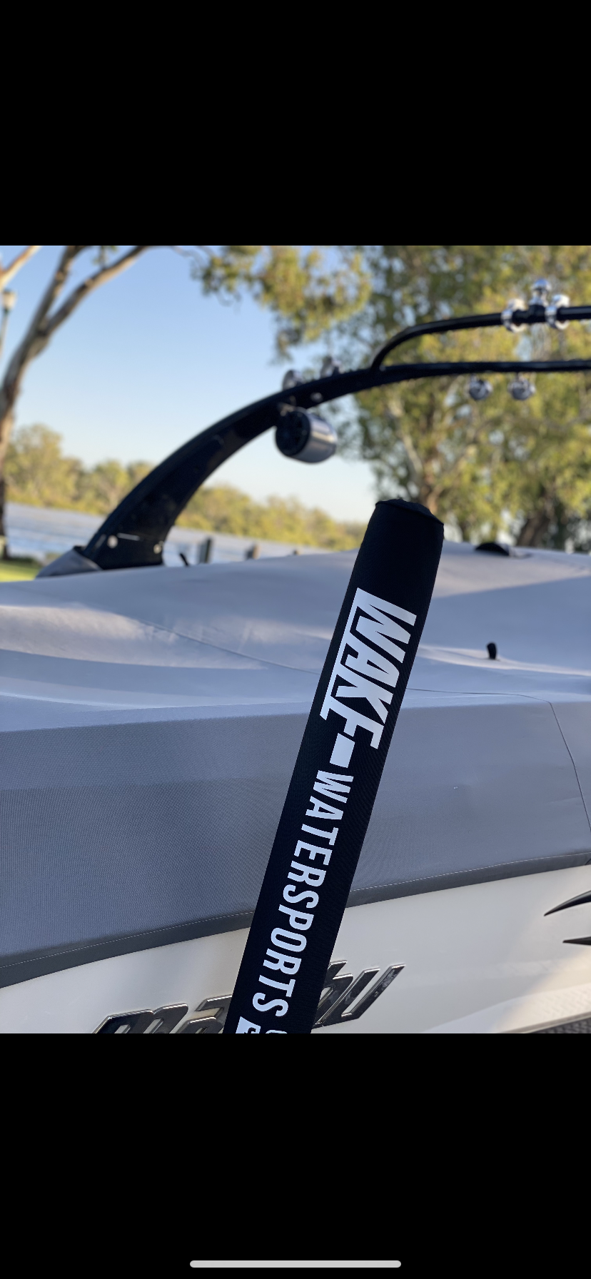 Wake Trailer Guide Poles