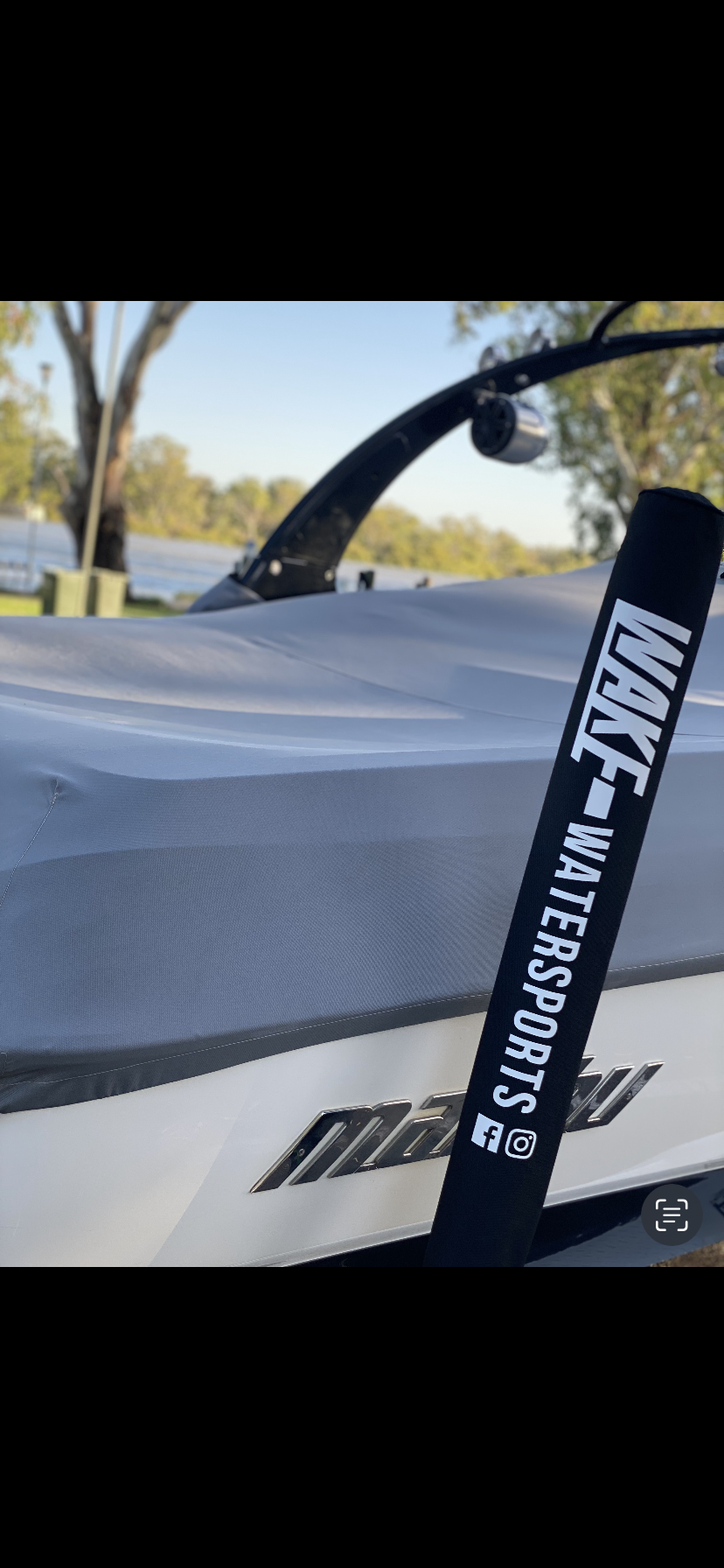 Wake Trailer Guide Poles